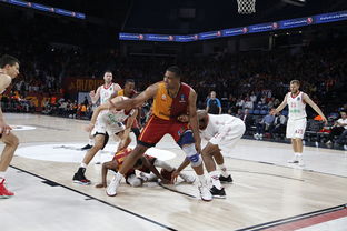 巴黎失利，拜仁2-1拿下比赛，梅开二度的迪亚斯表现抢眼，拜仁 2_3 不敌巴黎